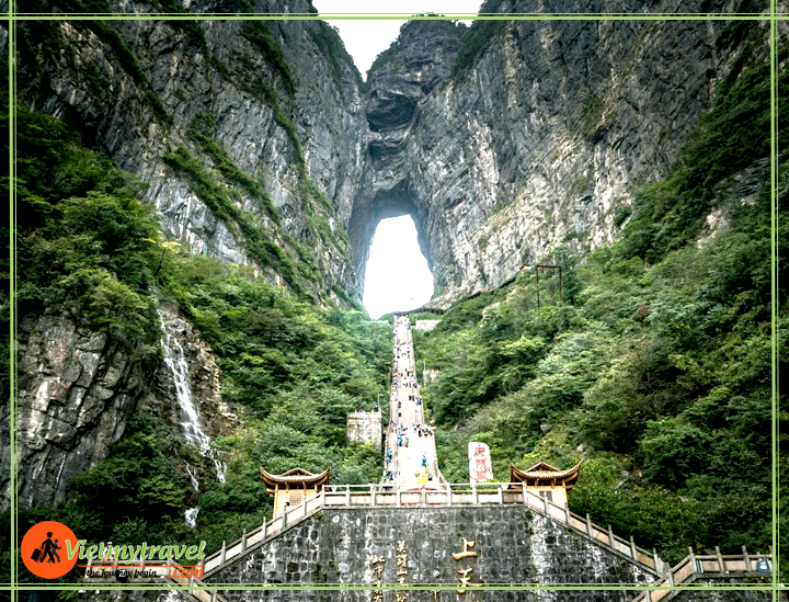 du lịch phượng hoàng cổ trấn vietmytravel