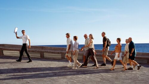 hướng dẫn viên du lịch