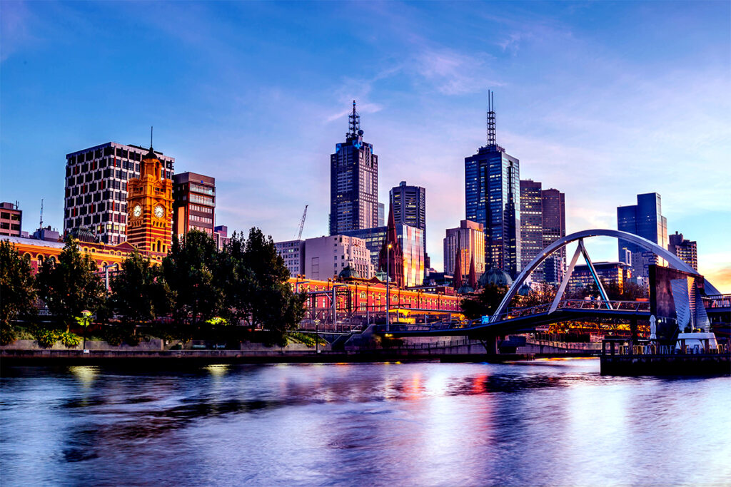 du-lich-uc-gia-re-vietmytravel