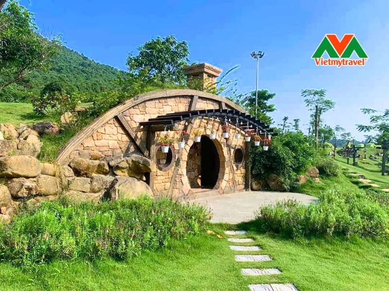 Làng người lùn Hobbit