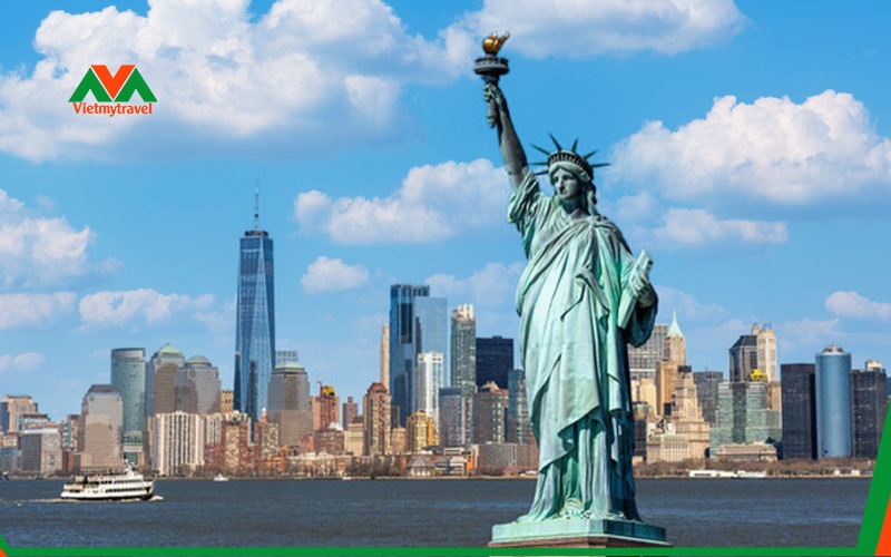 Tượng nữ thần tự do - Biểu tượng nổi tiếng của nước Mỹ