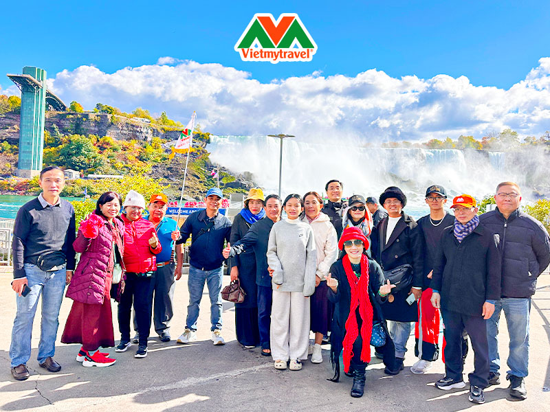 tour-lien-tuyen-tay-dong-canada-vietmytravel