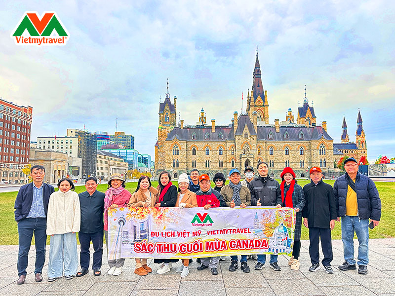 toa-nha-quoc-hoi-canada