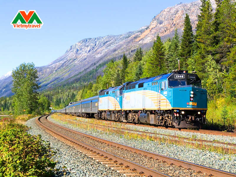 chi-phi-di-chuyen-du-lich-canada-tu-tuc