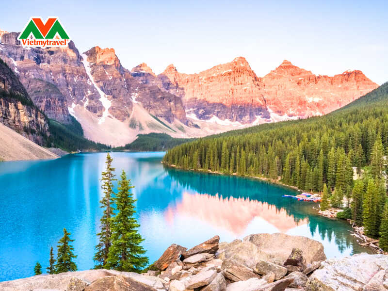 Những địa điểm du lịch nổi tiếng ở Canada hấp dẫn