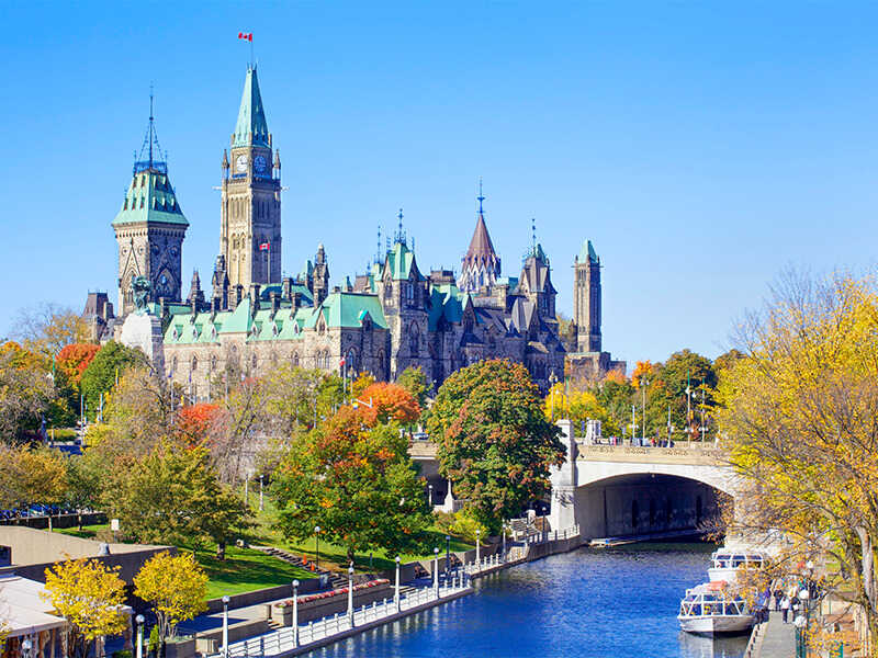 tour-du-lich-canada-bo-dong-moi-nhat