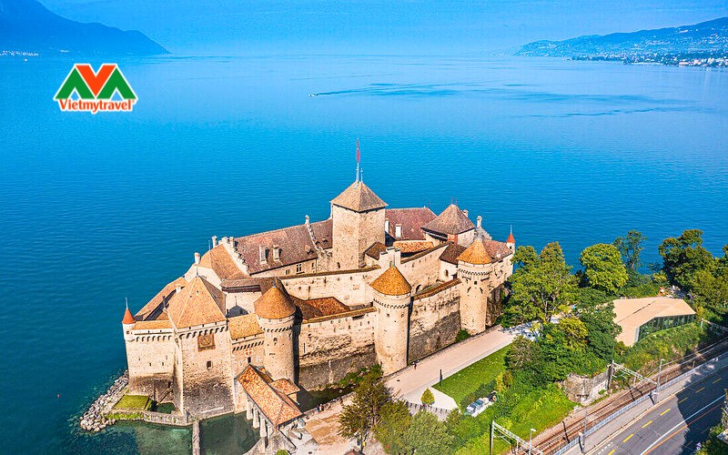 Lâu đài Chillon